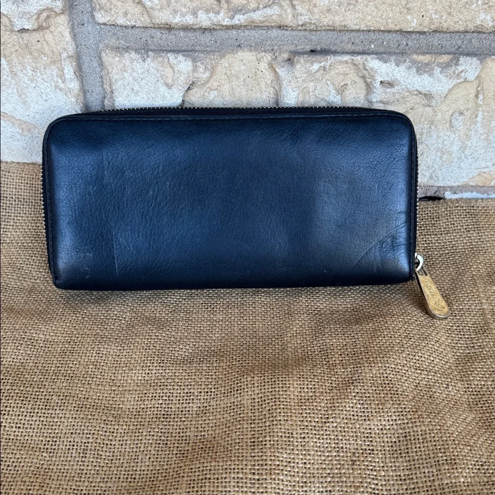 Michael Kors Black leather Wallet with Gold Accents